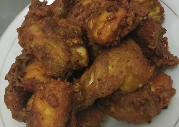 Ayam goreng kunyit ENAK !