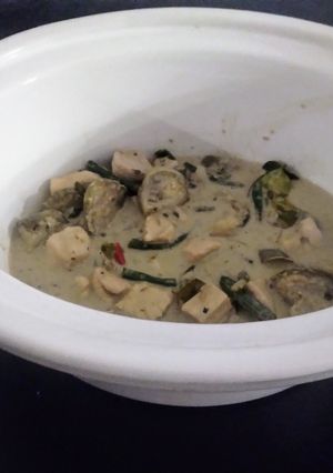 Foto resep Thai Green Curry แกงเขียวหวานKæng k̄heīyw h̄wān