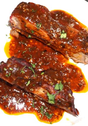 Una foto de Costillar de cerdo a la chilena asado al horno