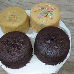 A picture of Chocolate Bento/Mini Cake.