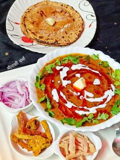 दाल मखनी (dal makhani recipe in Hindi) रेसिपी मुख्य फोटो