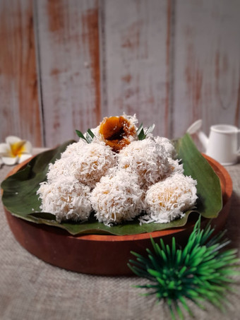 Langkah Mudah untuk Menyiapkan 44. Klepon Labu Kuning Murah