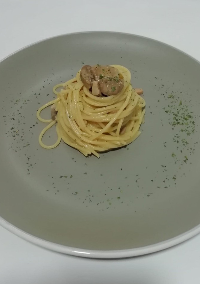 Una foto de Espaguetis carbonara