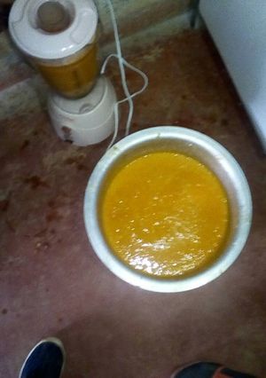 A picture of Cream of tomato soup.