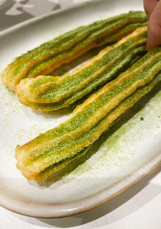 Una foto de Churros con Matcha
