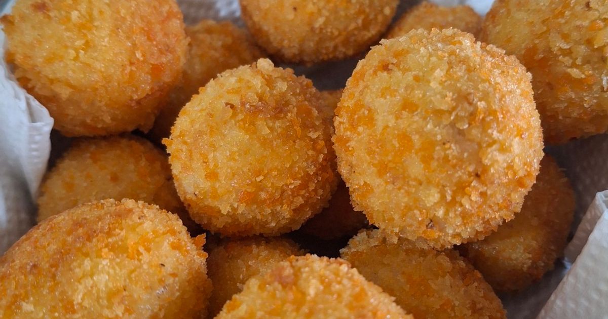 Bitter Ballen ayam