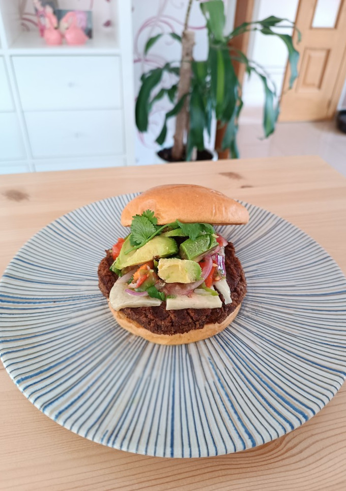 Una foto de Hamburguesa de soja texturizada con frijoles negros