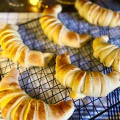 كروسان بالجبنه بشكل جميل 🥐🥐🧀-レシピのメイン写真