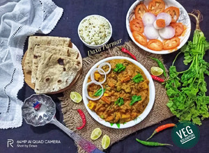A picture of Maharashtrian Veg Kolhapuri (Mix Vegetable Curry).