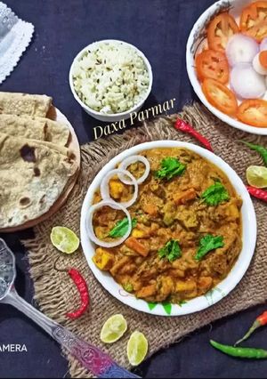 A picture of Maharashtrian Veg Kolhapuri (Mix Vegetable Curry).