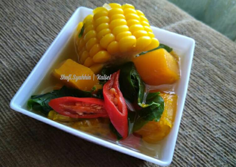 23. Sayur bening katuk simpel