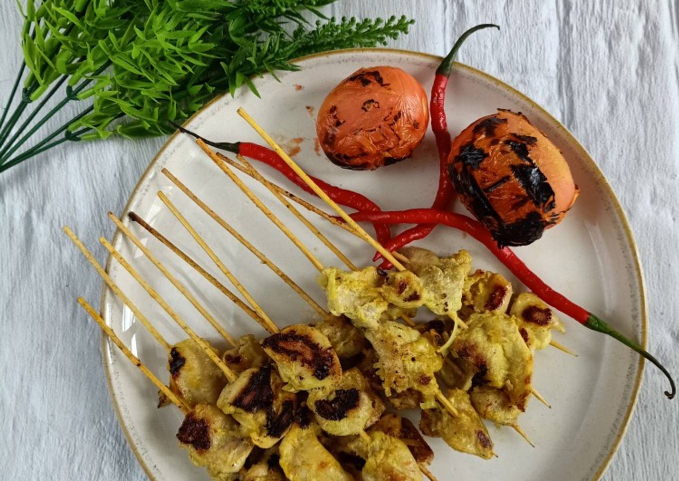 Cara Gampang Menyiapkan Joojeh Kabab / Sate Ayam ala Iran yang Lezat
Sekali