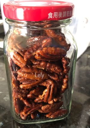 Hình của món Hạt hồ đào mật ong.