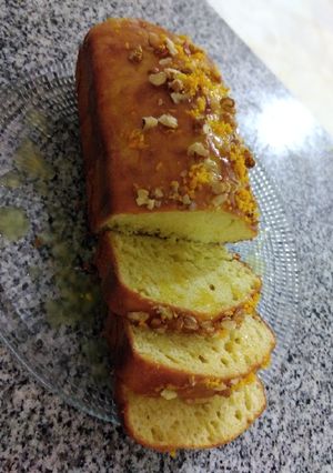 صورة لوصفة كيكة البرتقال والجوز مع الصوص العجيب😍😍🤤