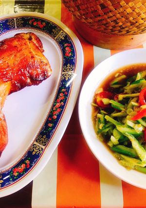 รูปของ ไก่อบ ตำแตง