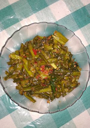 Foto resep Tumis genjer pedas