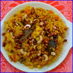 A picture of Shahi dry fruit Pulaw.