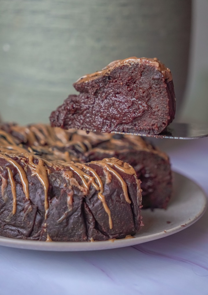 Una foto de Tarta coulant de chocolate y avellana