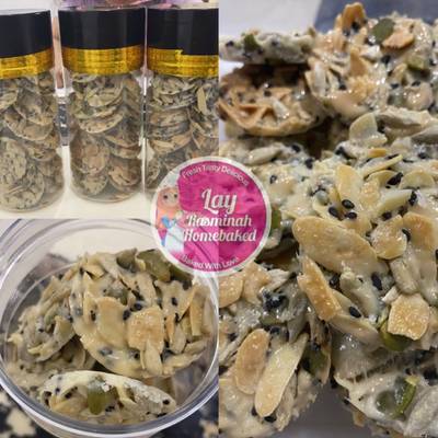 Resipi Crispy Florentine Sukatan Cawan Gram Oleh Layla Rasmina Cookpad