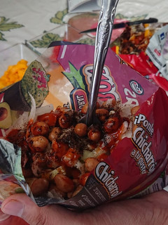 Una foto de Botana tijuanense(chicharrones locos)