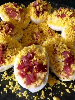 Una foto de Huevos rellenos