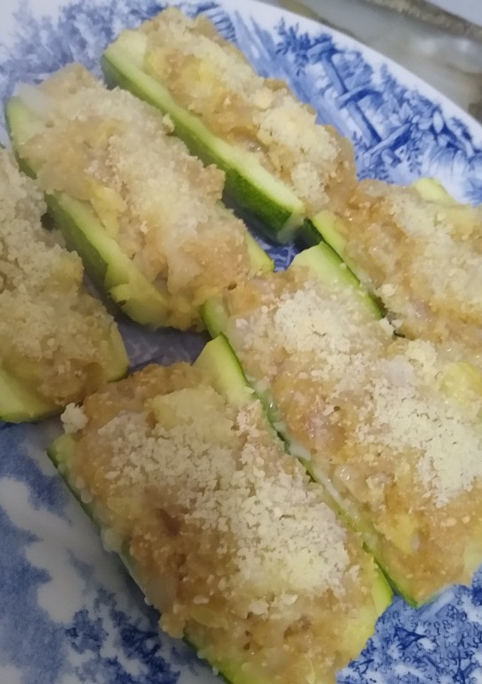 Una foto de Zucchinis rellenos