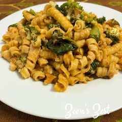 A picture of Cannolicchi Pasta with Broccoli and Bok Choy.