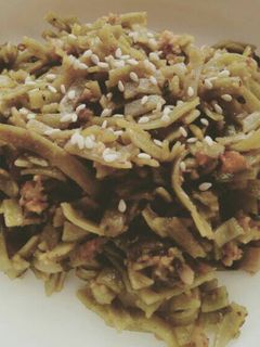 Foto resep Mpasi sarapan 1y+: Mie bayam goreng jamur ladang lima