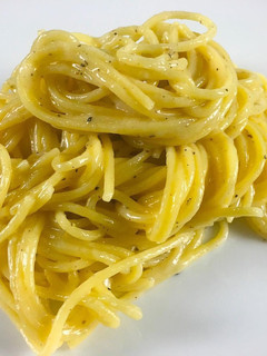 Una foto de Espaguettis Cacio e Pepe!