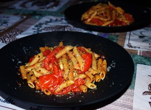 Une photo de Penne au Piment d'Espelette, flambées au Cognac