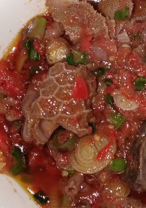 A picture of Offal's sauce.