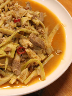 肉絲豆瓣醬炒桂竹筍 的食譜成品照片