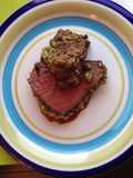 Carne Roast beef con costra de pistachos y panko