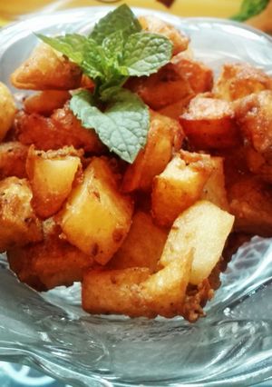 A picture of Spicy Potato Chunks.