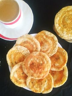 बेसन मसाला मठरी (Besan masala mathri recipe in hindi) रेसिपी मुख्य फोटो