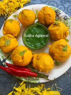 झटपट बटाटा बड़ा रेसिपी मुख्य फोटो