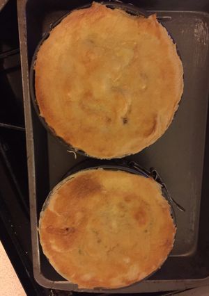 A picture of Steak and Kidney Pies.