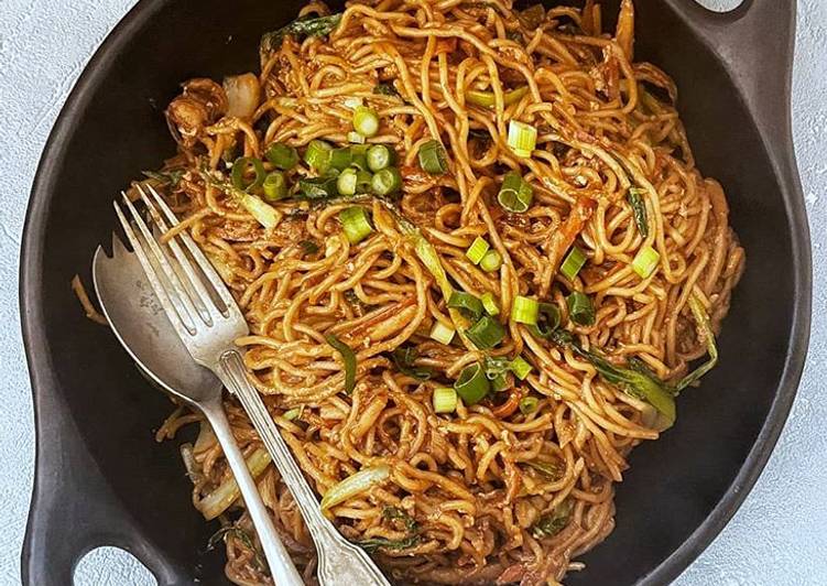 Simple Way to Make Super Quick Homemade Stir Fry Egg Noodles