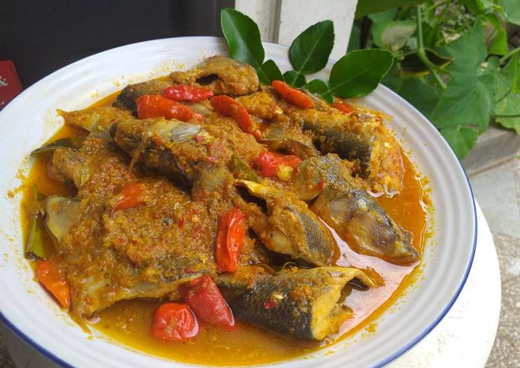 Resep Pindang Bandeng Bumbu Kuning, Enak