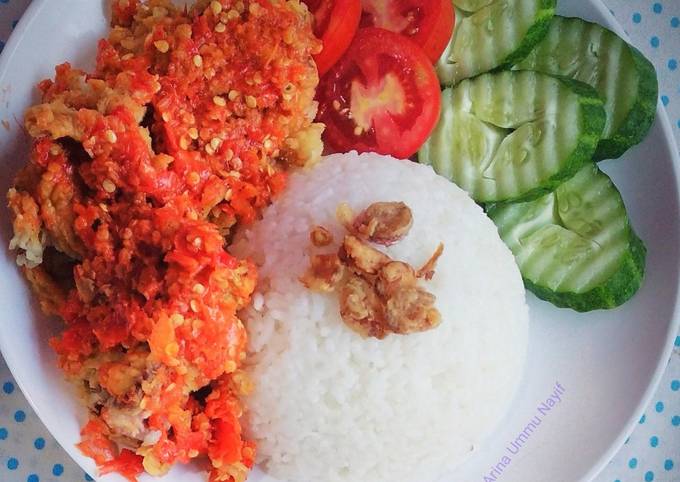 Resep Ayam Geprek Crispy Super Pedas Oleh Arina Ulfa Faiza Cookpad