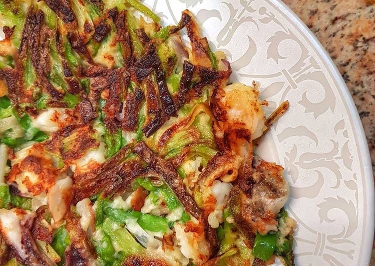 Recipe of Ultimate Pajeon (spring onion pancakes)