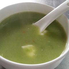 A picture of Peas soup.