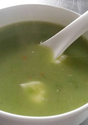 A picture of Peas soup.