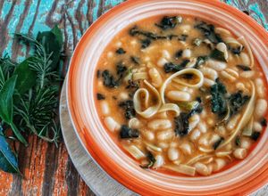 Foto di Pasta e fagioli con cavolo nero