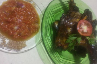 Langkah Mudah untuk Membuat Panggang ayam kampung sambal terasi Enak Dan Mudah