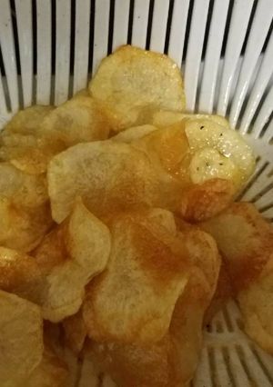 A picture of Homemade Chips.