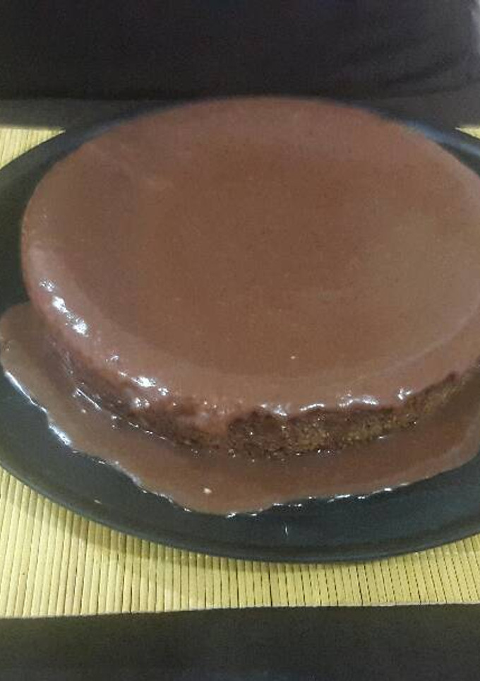 Una foto de Bizcocho y cobertura de chocolate con leche