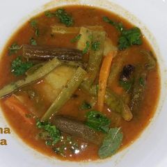 A picture of Innovative  Mango Flavoured  Sindhi Curry.
