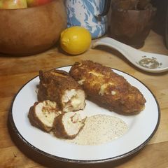A picture of Keto Chicken Cordon Bleu with Dijon Cream.