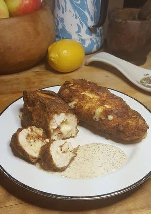 A picture of Keto Chicken Cordon Bleu with Dijon Cream.